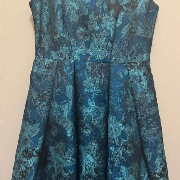 Maggy London Teal and Floral Brocade Fit-and-Flare Dress - Picture 3 of 11
